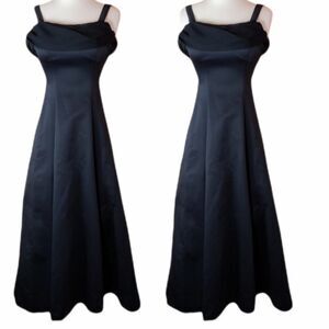 Nightscene California Vintage black maxi long Tulle skirt Heart Neck dress